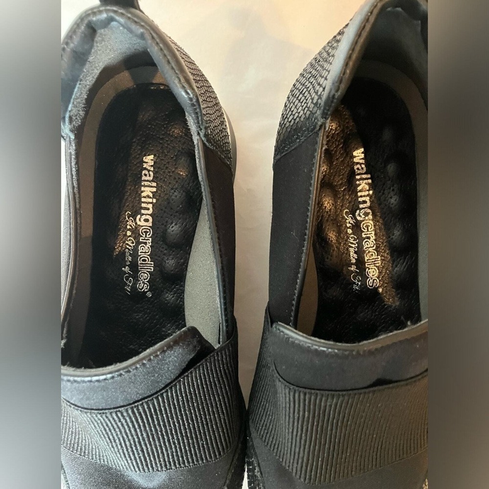 Walking Cradles Sneakers Slip On Dakota black WW wide Size 8 flats comfortable - Picture 6 of 7